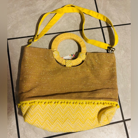 America & Beyond Beaded Lemon Jute Tote Bag - Picture 2 of 15